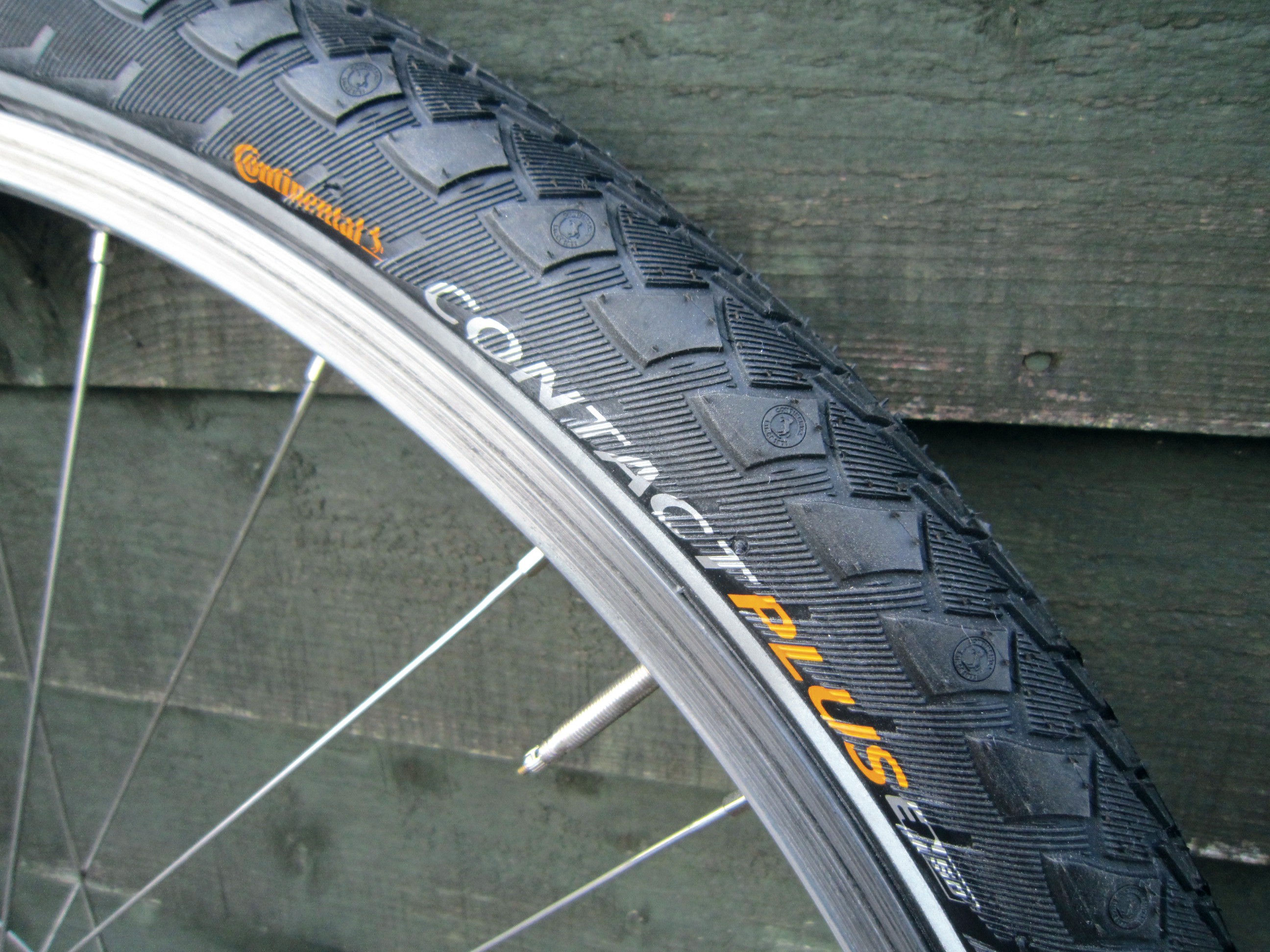 continental contact speed folding city tyre
