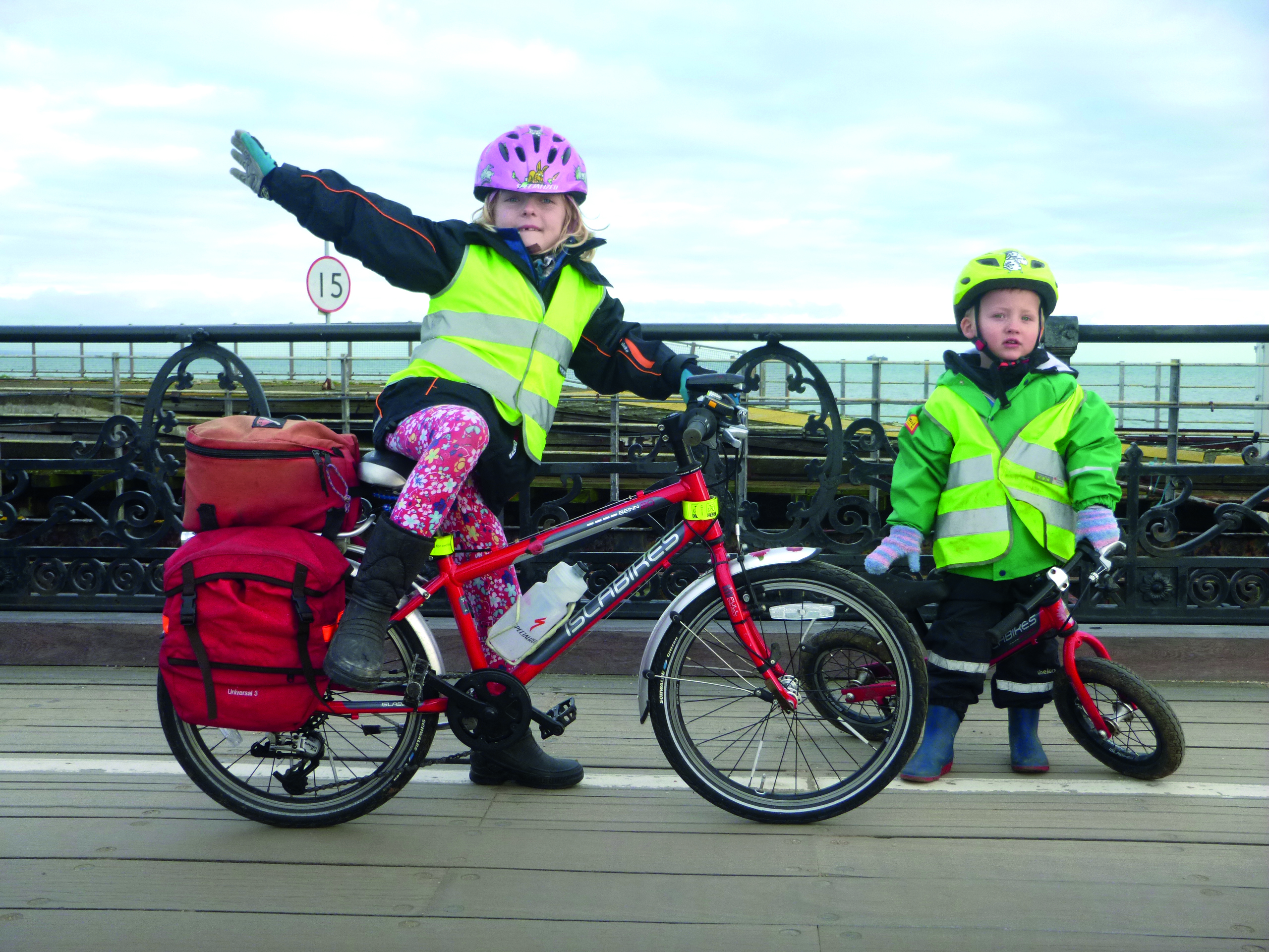 Cycle touring outlet with children