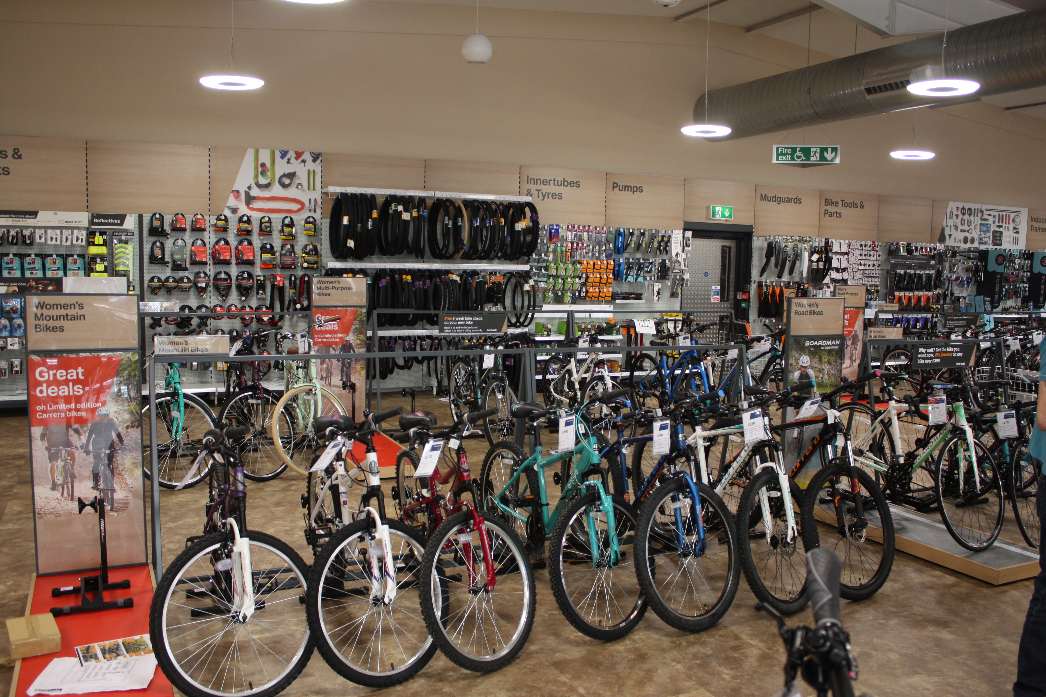 british cycling halfords online discount
