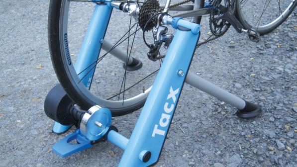 Tacx blue matic magnetic turbo sales trainer